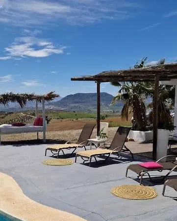 Pepe Villa